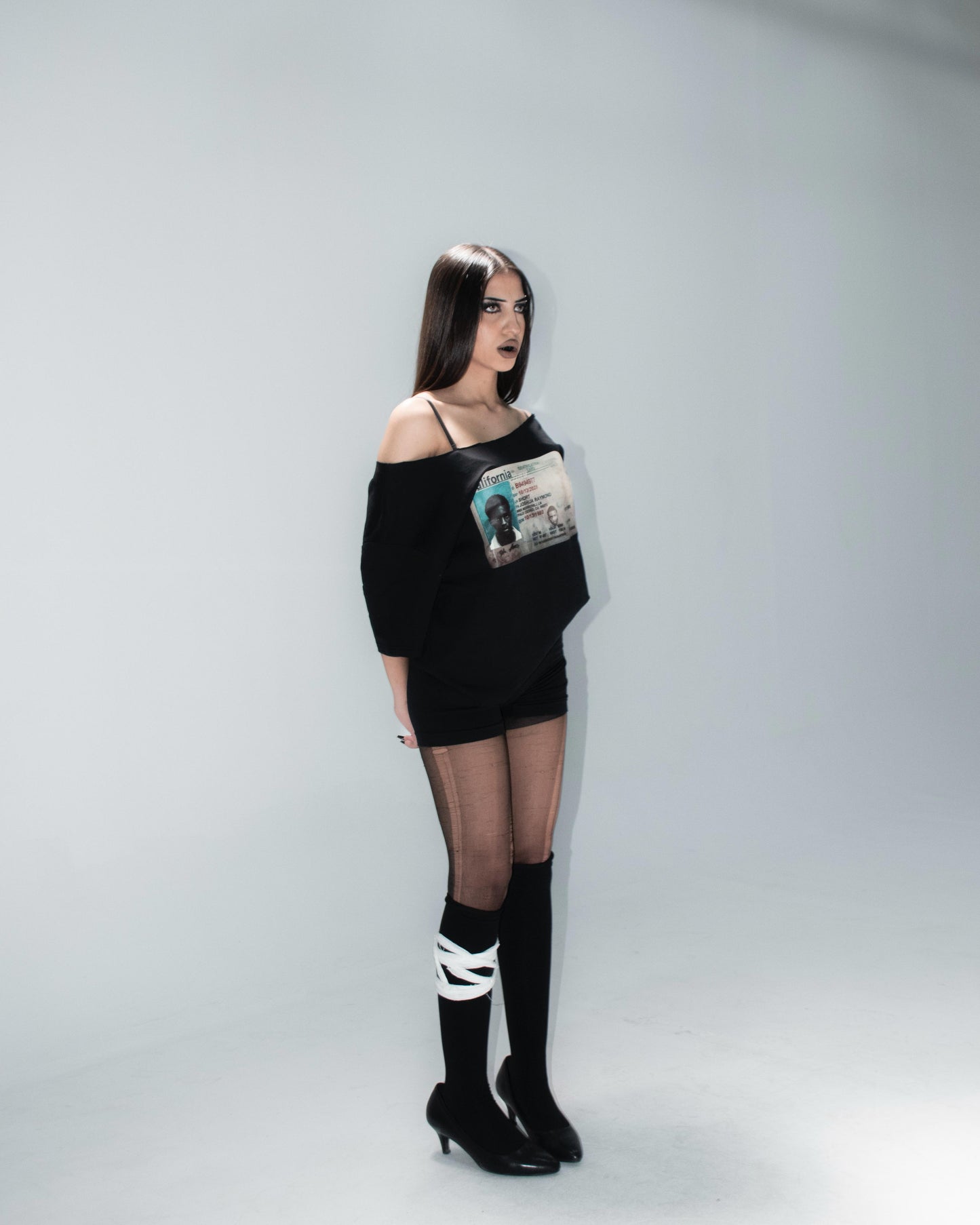 OFF SHOULDER BBC TEE
