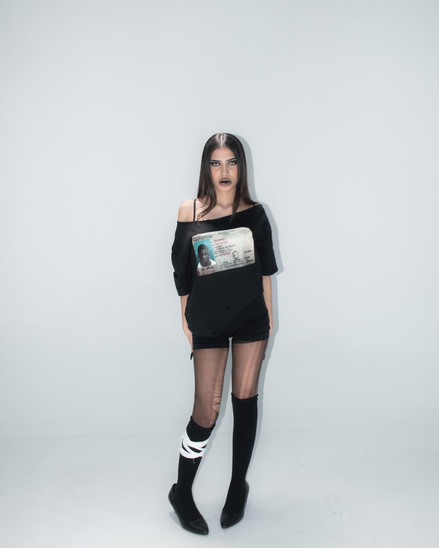 OFF SHOULDER BBC TEE